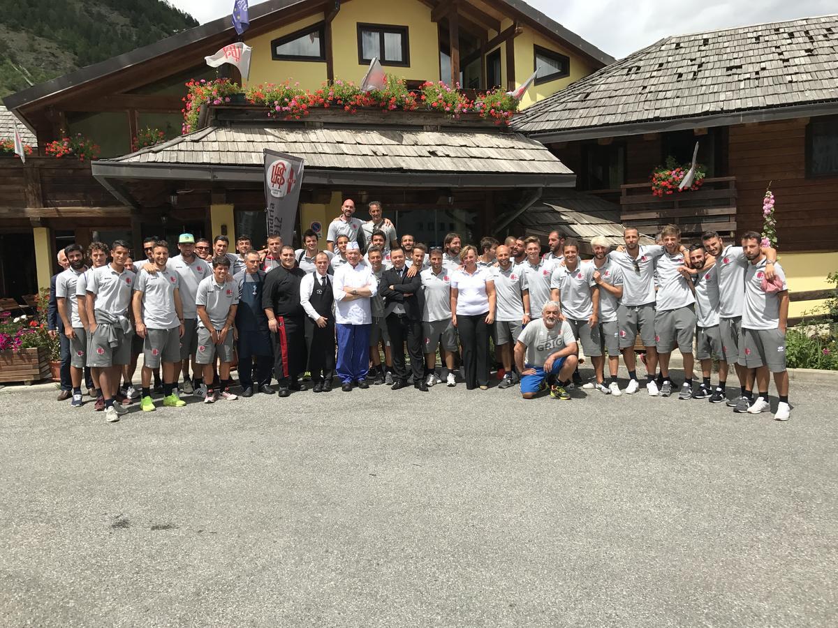 Hotel Ca Fiore Bardonecchia Exterior photo